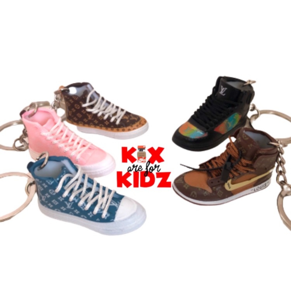 High fashion designer 3D Mini Sneaker Keychain